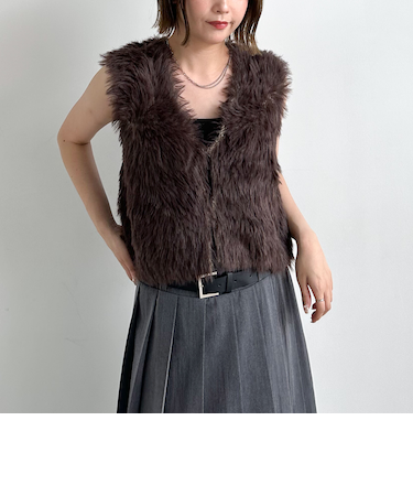 グラデーションロングフェザーニットベスト