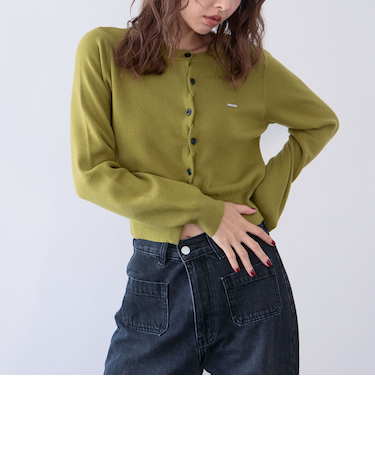 クロスボタンニットカーディガン