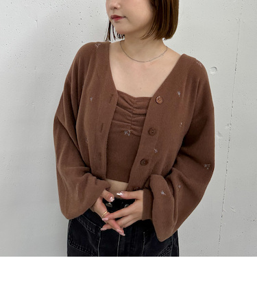 フラワー刺繍ニットＣＤアンサンブル