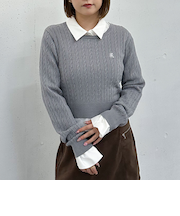 ロゴ刺繍ケーブルニットプルオーバー
