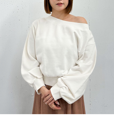 ピグメントオフショルスウェット