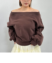 ピグメントオフショルスウェット