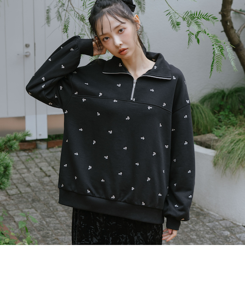 小花柄刺繍ハーフｚｉｐスウェット