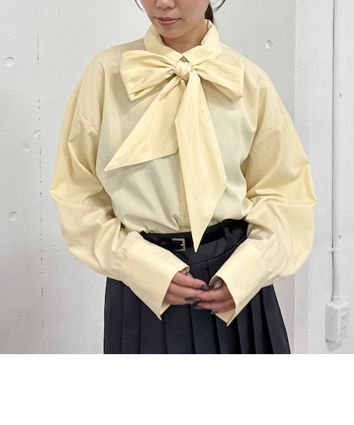 ’アソートタイ付きミドルシャツ’