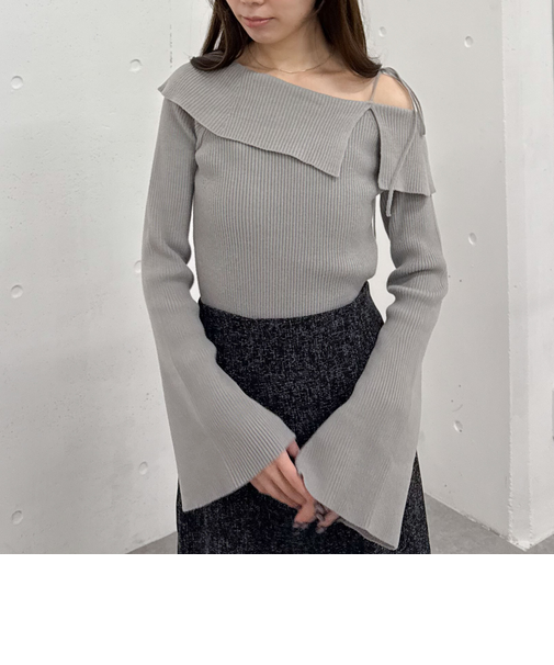 ミニフェザーワンショルニットプルオーバー