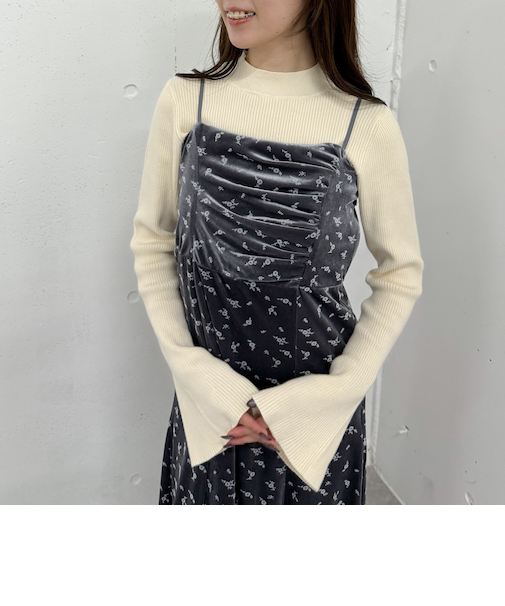 フレアスリーブリブニットプルオーバー