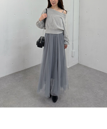 フェザーオフショルニット×チュールキャミワンピースSET