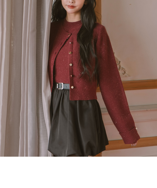 金ボタンラメニットアンサンブル