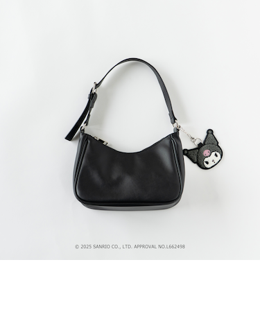 クロミ　チャーム付きバッグ