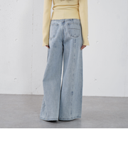 ロゴ刺繍ワイドデニム