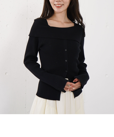 フロントボタンオフショルプルオーバー