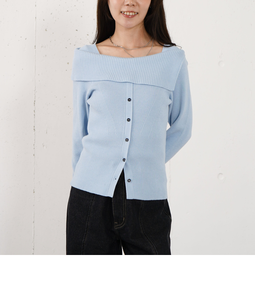 フロントボタンオフショルプルオーバー