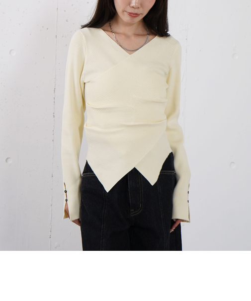 【オン／オフ使える！】ラインフィットクロスニットプルオーバー