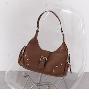 ハーフムーンスタッズバッグ