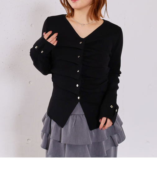 スプリングタックボタンニットプルオーバー