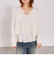 ハリヌキフリルニットカーデアンサンブル