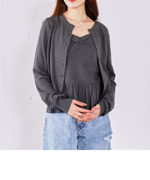 ハリヌキフリルニットカーデアンサンブル