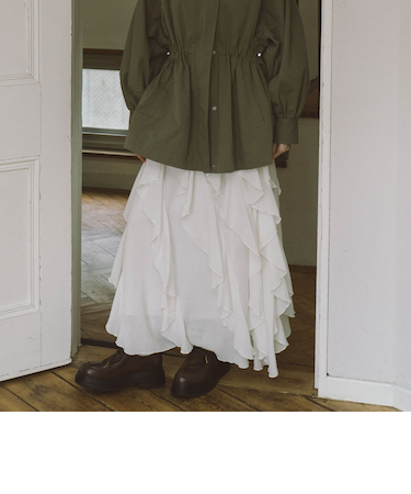 エスカルゴラッフルスカート