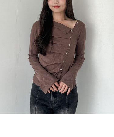 【ＯＮかわ】２ｗａｙアシメボタンカットＴＯＰＳ