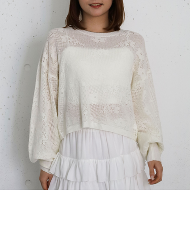 透かし編み花柄ニットプルオーバー