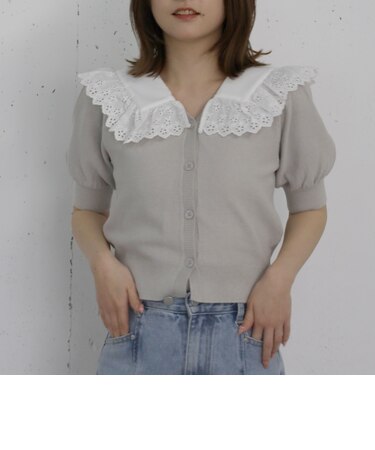 フリルカラー付きパフスリーブニットカーディガン