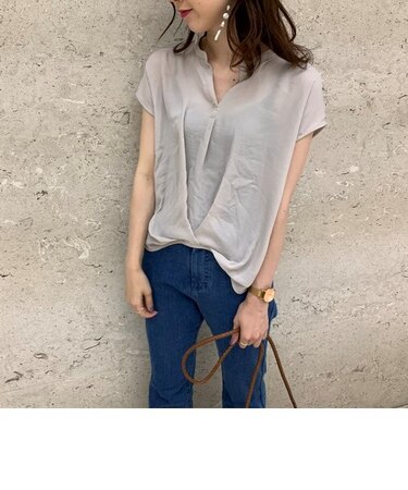 ＮＡＮＯＴＥＸスキッパー後カットブラウス