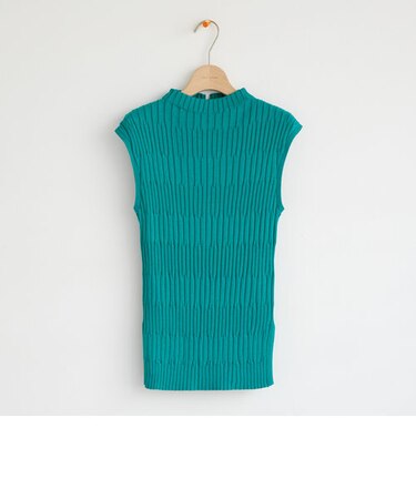 ランダムリブノースリニットプルオーバー