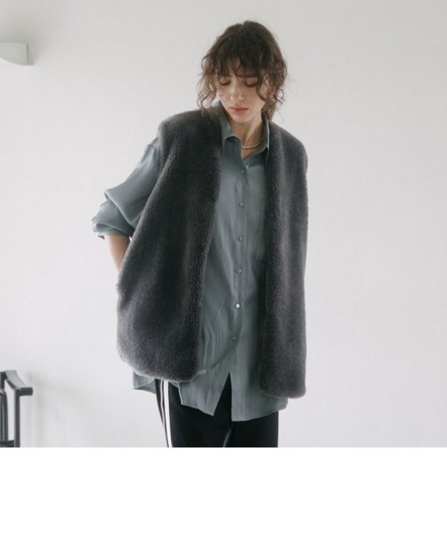 ミドル丈ボアベスト