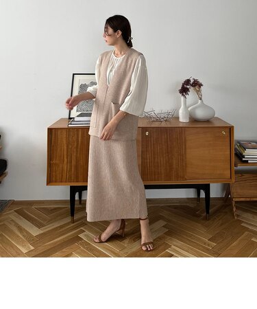 ニットベスト　×　タイトスカートセット