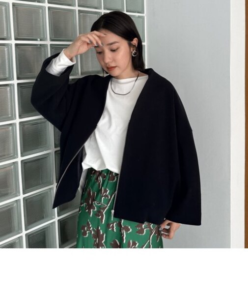 ＷＯＯＬＹ　ノーカラーショートジャケット