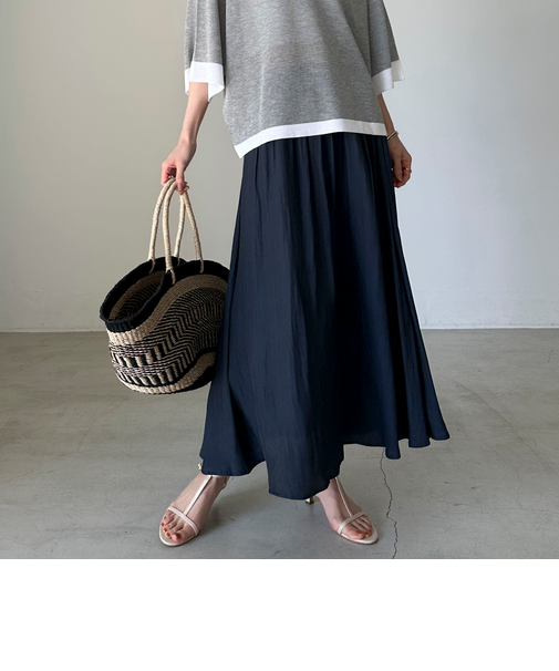 割繊ギャザーフレアスカート