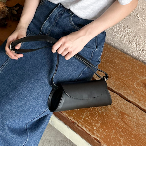 AULENTTI／レザークロスボディバッグ｜ナノ・ユニバースの通販｜&mall