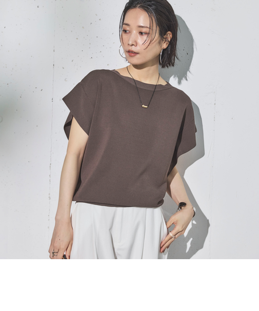 フレンチスリーブニット