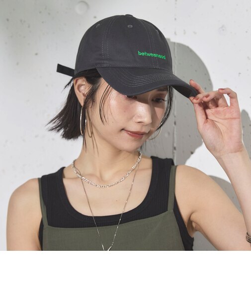 BETWEENロゴキャップ