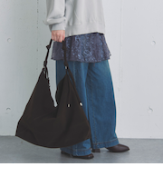 Ｋｎｏｔ　ｈａｎｄｌｅ　ｂａｇ
