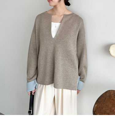 Ｖネック配色ニットプルオーバー