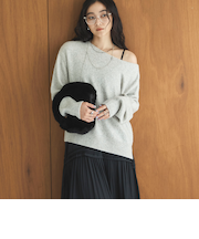 スパンコールボートネックニット