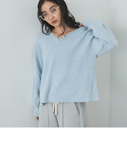 サイドZIPラメVネックニット