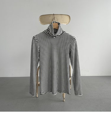 ボーダータートルネックインナー