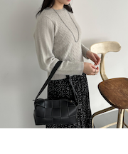 シャギーリブニットプルオーバー