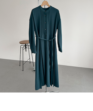 ピンタックプリーツワンピース