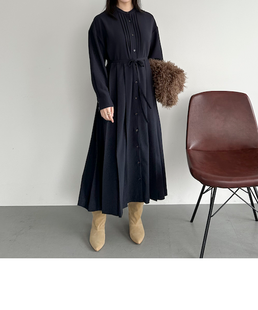 ピンタックプリーツワンピース