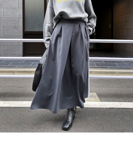 アシメタックフレアスカート