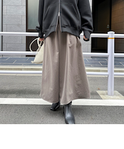 アシメタックフレアスカート