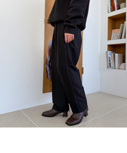 ツータックバレルパンツ