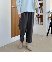 ツータックバレルパンツ