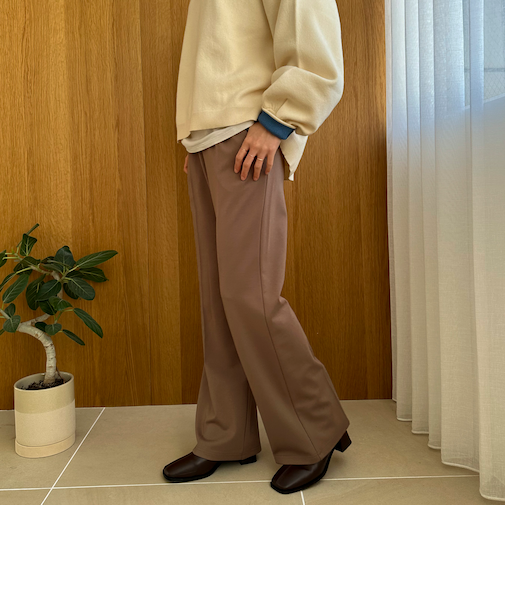 ポンチセミフレアパンツ