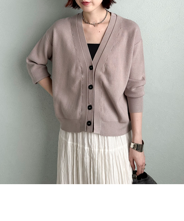 レイヤード風Ｖネックカーディガン