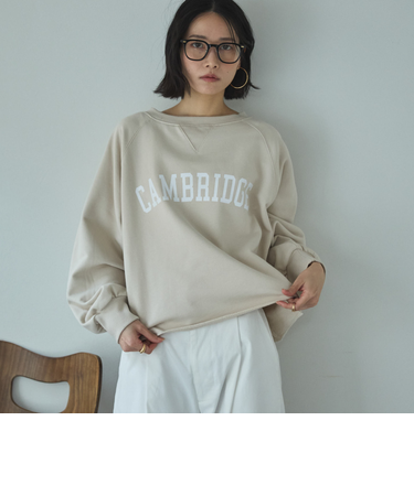 カレッジロゴスウェット