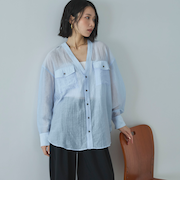 Ｖ開きシアー楊柳ブラウス